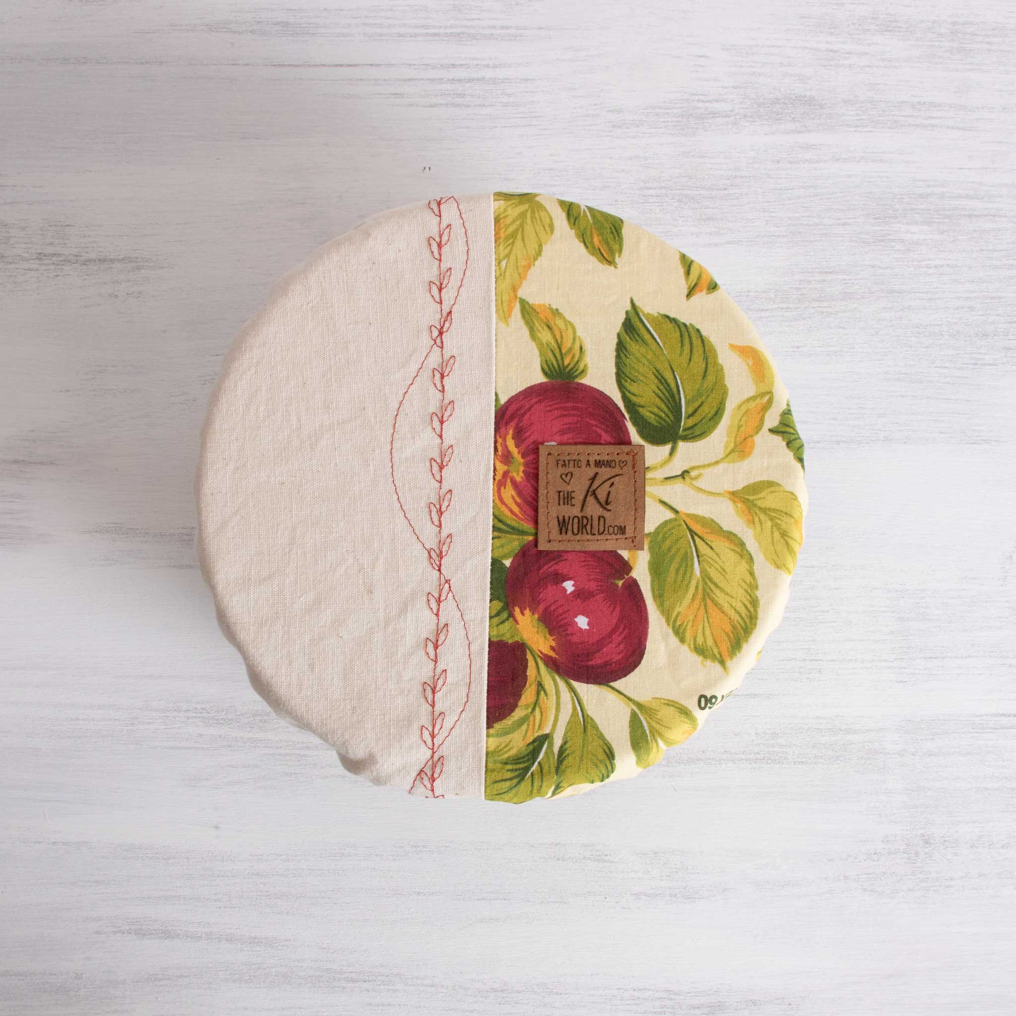 Copriciotola cucito a mano. Idea regalo per festa della mamma